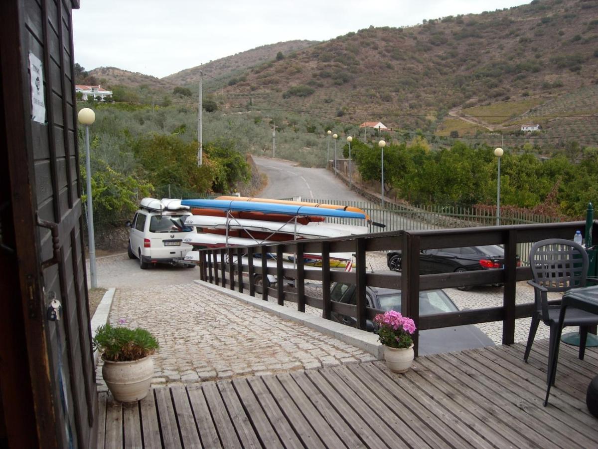프라익소데에스파다아신타 Moradias Do Douro Internacional 빌라 외부 사진
